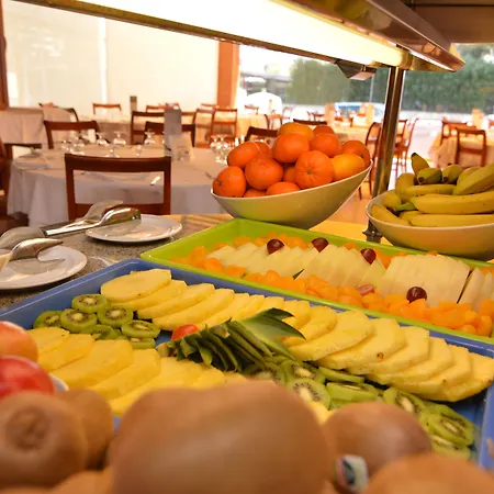Hotel Les Dunes Comodoro 4*